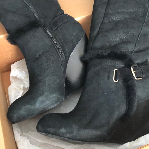 Shearling Boots - Picture 5 of 5